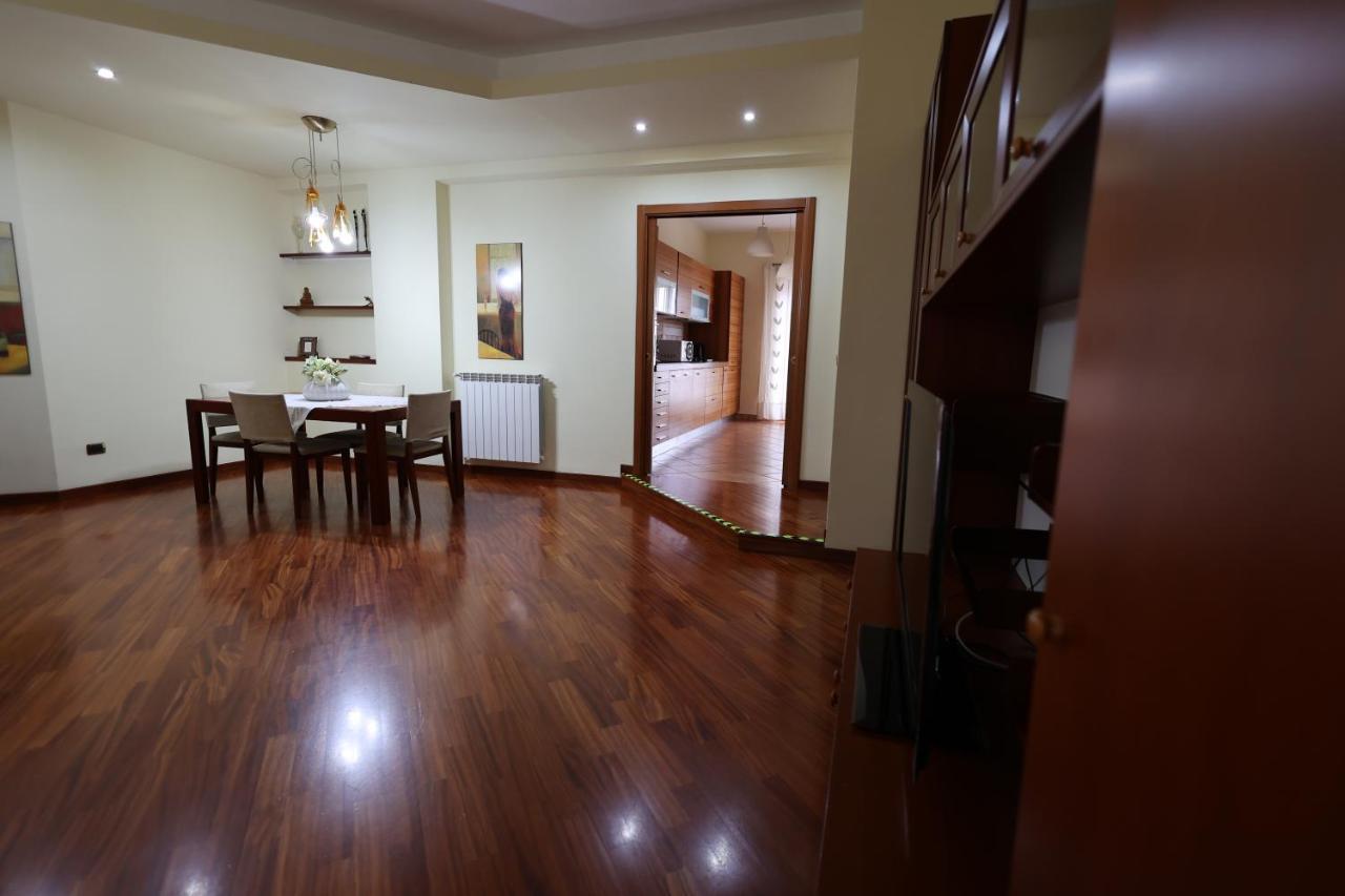 Appartement Casa Diocleziano à Naples Extérieur photo